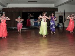 BB 06 OUR THREE DANCERS